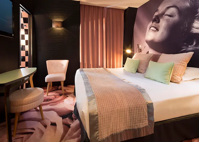 プラチヌ ホテル