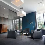 Platine Otel Paris
